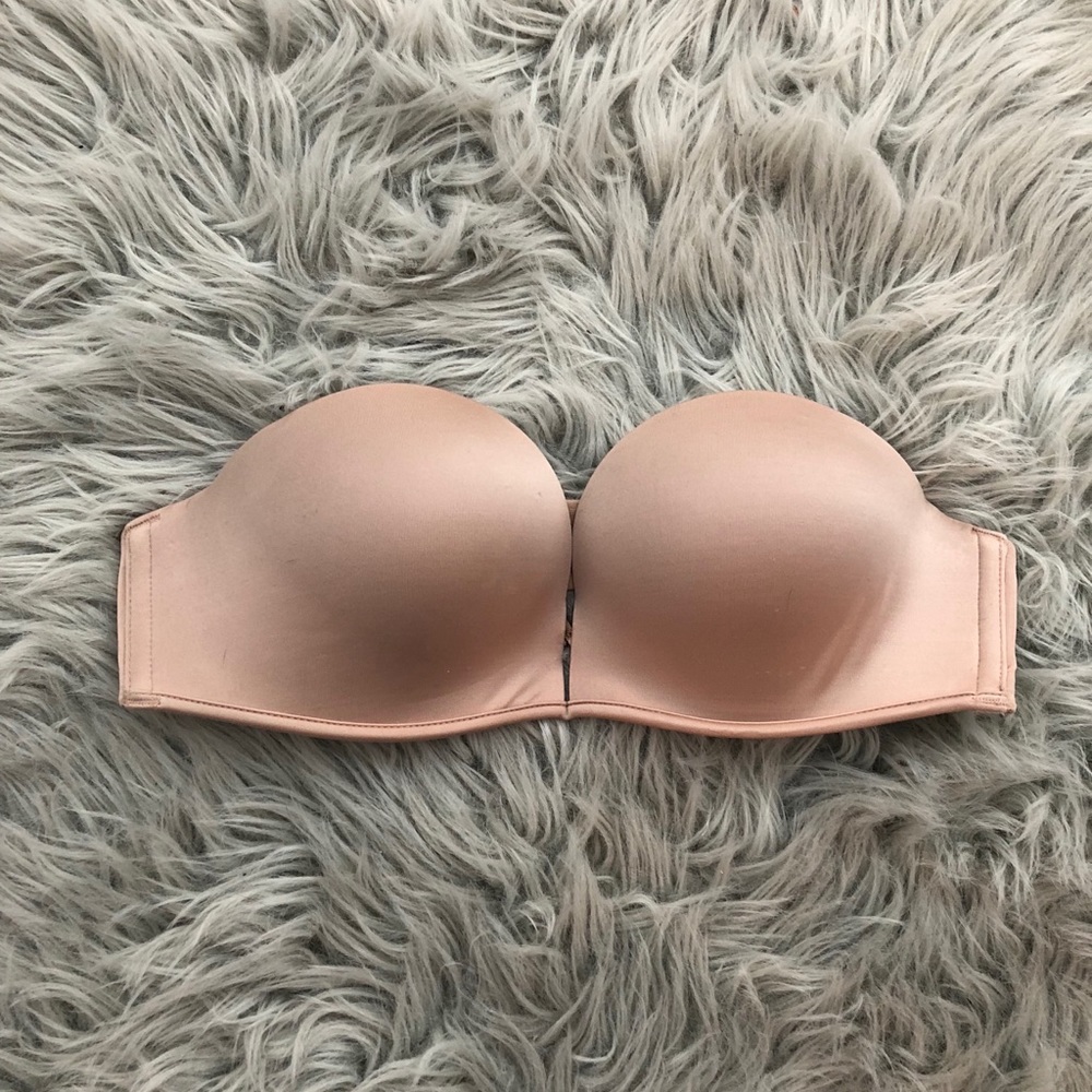 Victoria’s Secret Strapless Bra
